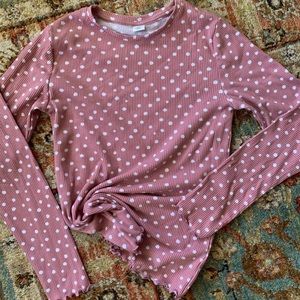 Old Navy Long Sleeve Tee with flutter hem. Pink with white polka dots. XL